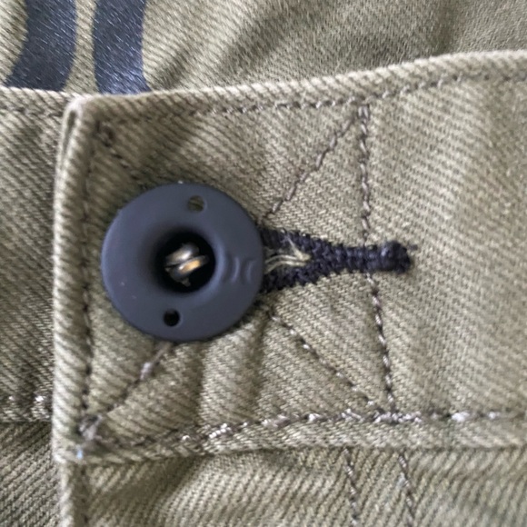 HURLEY 84 Slim Jeans - Army Green Color. Classic 5-pocket Jean.🍃 - Picture 7 of 11